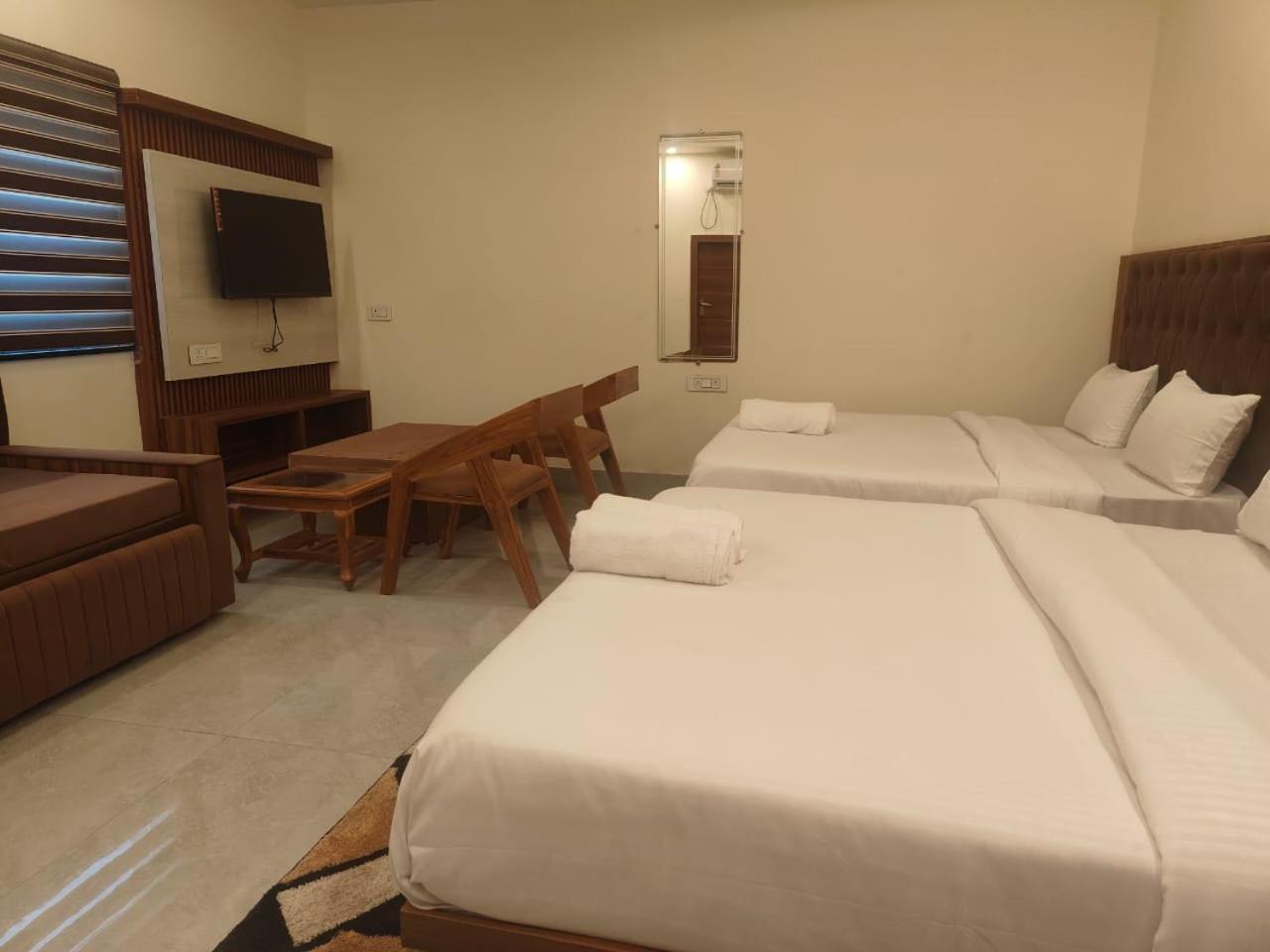 Aroma Resort Rishīkesh Eksteriør billede