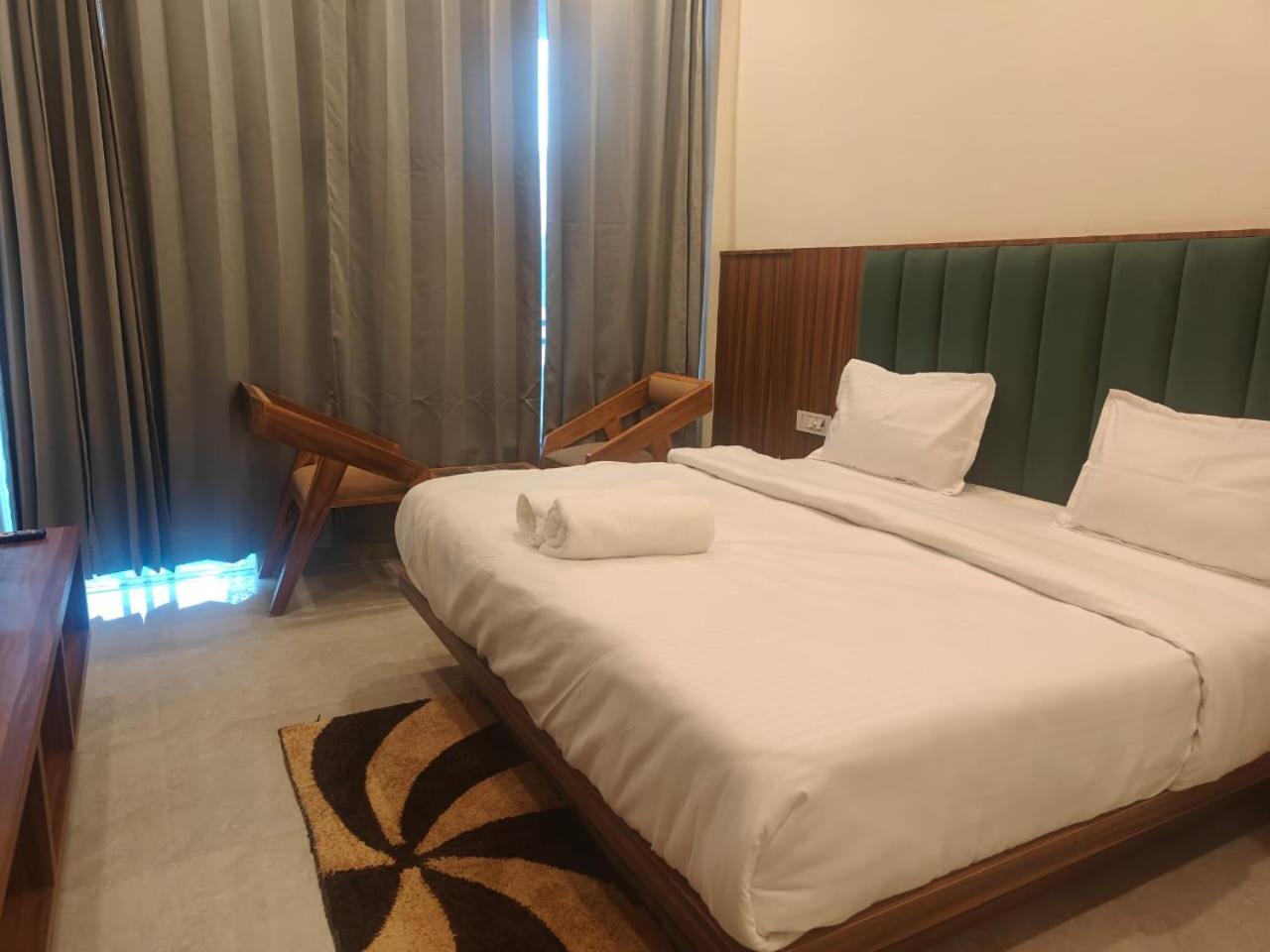 Aroma Resort Rishīkesh Eksteriør billede